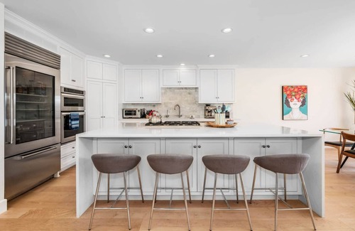 Channel Islands Maison | Stunning, upscale waterfront house in Oxnard, CA