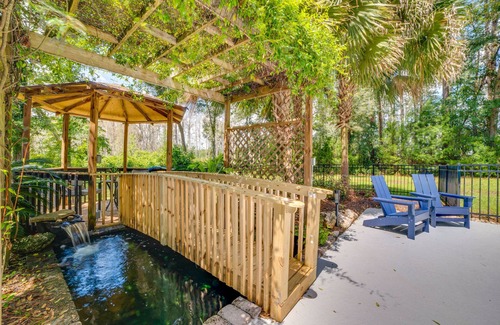 Valdosta Maison | Stunning Valdosta A-Frame Home with Private Pool!
