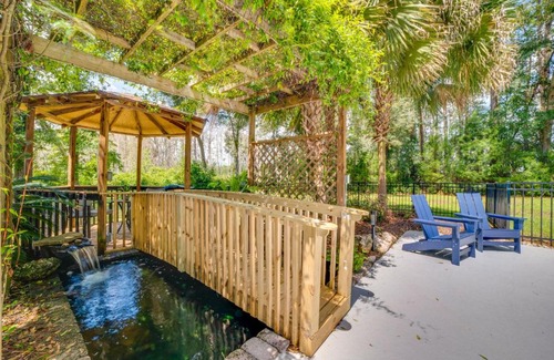 Valdosta Maison | Stunning Valdosta A-Frame Home with Private Pool!