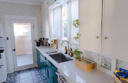 Columbia Maison | Stunning Victorian 4BR w/Hot Tub 5 Min to Downtown