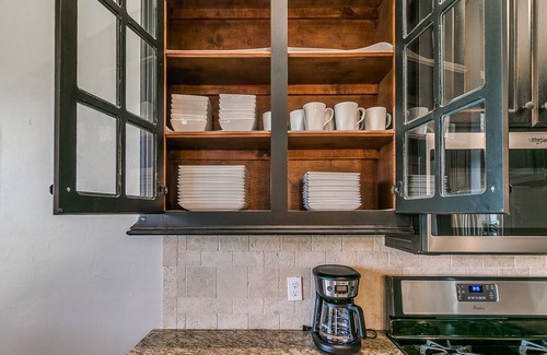 Edmond Maison | Stunning View in the City (No Taxes)