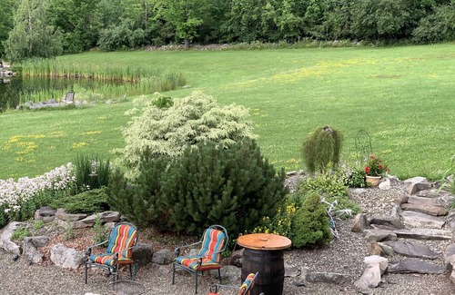 Durham Maison | Stunning Views, Beautiful Year Round! And just a short drive to the slopes.