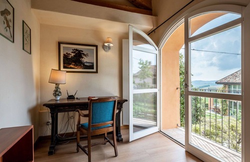 Alfiano Natta Maison | Stunning villa for 7 guests with WIFI, balcony and parking