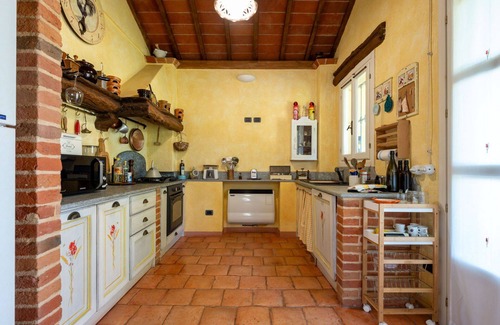Mombaruzzo Maison | Merveilleuse maison de vacances pour 4 personnes avec WIFI, TV, patio et animaux admis