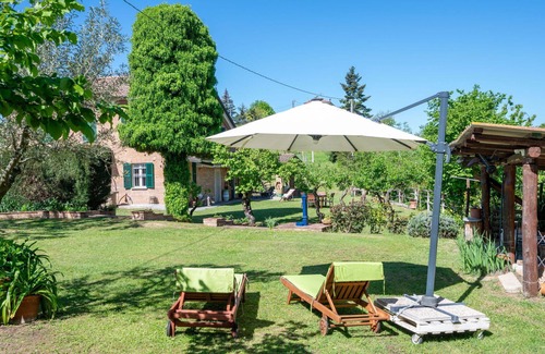 Mombaruzzo Maison | Merveilleuse maison de vacances pour 4 personnes avec WIFI, TV, patio et animaux admis