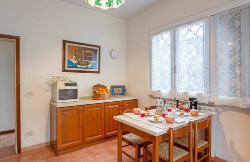 Tonfano Maison | Belle maison de vacances avec WIFI, piscine privée, TV et animaux admis, près de Forte Dei Marmi