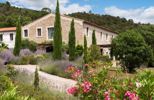 Montlaur Maison | Stunning Villa in Montfleur with Pool