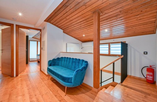 Donji Martijanec Villa | Stunning Villa with infinity pool, Croatia