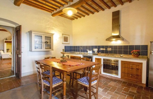 Scandicci Villa | Maison de vacances avec WIFI, piscine, TV, patio, vue panoramique, parking, près de Florence