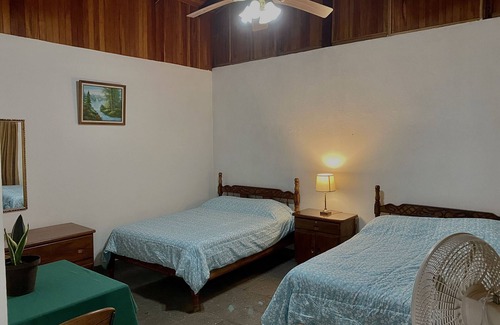 Fortuna Cabine | Stunning Volcano View! Large Home & Pet Friendly!