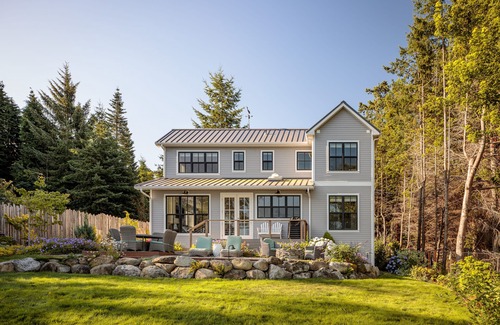 Eastsound Cottage | Spacieuse et lumineuse maison au bord de l'eau avec une vue imprenable sur la baie!