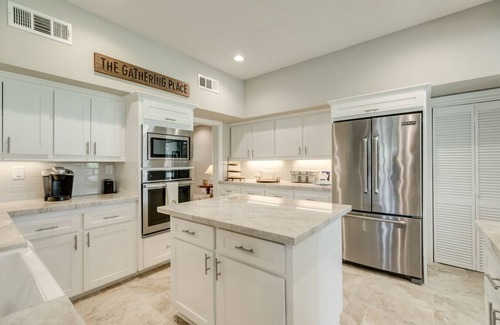 Dickinson Maison | Stunning Waterfront Rental Property with Private Dock & Pool
