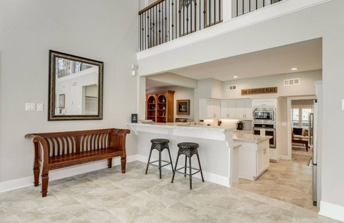 Dickinson Maison | Stunning Waterfront Rental Property with Private Dock & Pool