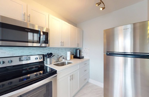 Hendricks and Venice Isles Copropriété | Stunning Waterview Condo Steps from Fort Lauderdale Beach & Las Olas Blvd