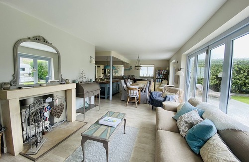 East Wittering Maison | Superbe West Wittering Seaside, maison qui accepte les animaux. 2 minutes à pied de la plage.