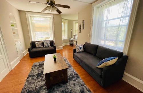 Elkins Park Appartement | Style And Charm 2br Apt In Melrose Park