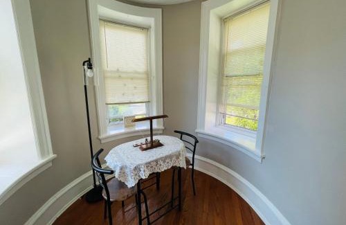 Elkins Park Appartement | Style And Charm 2br Apt In Melrose Park