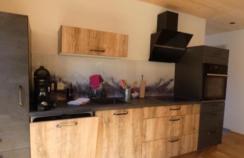 Oberstaufen Appartement | Stylische Fewo in Bestlage in neugebautem Holzhaus mit Oberstaufen Plus