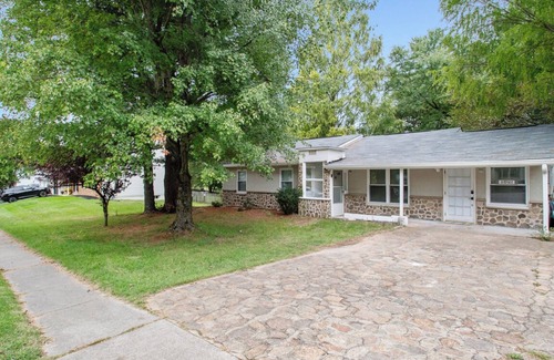 Hanover Appartement | Stylish 1 BD 1 BA Duplex Near Arundel Mills Mall, Live Casino, FT Meade!