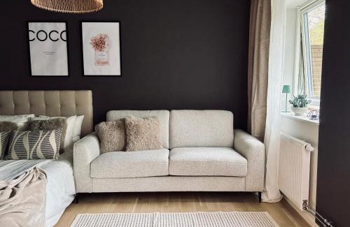 Bromma Appartement | Stylish 1 Bedroom Stockholm Apartment
