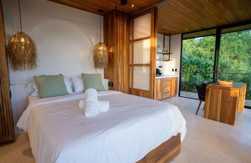 Santiago Maison | Stylish 1BR Stunning Balcony Views