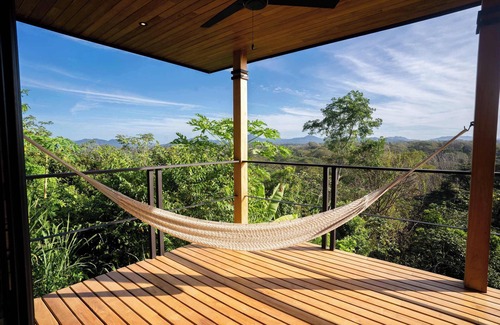 Santiago Maison | Stylish 1BR Stunning Balcony Views