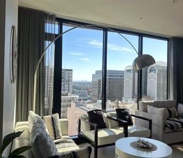 Sydney Central Business District Appartement | Stylish 1BR suite with City-view & Balcony