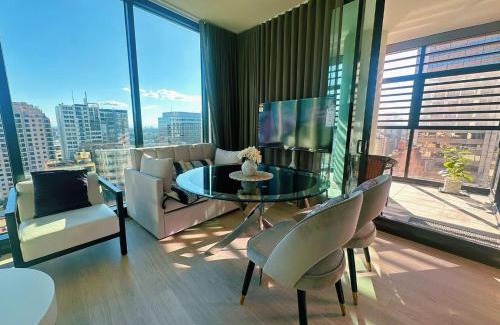 Sydney Central Business District Appartement | Stylish 1BR suite with City-view & Balcony
