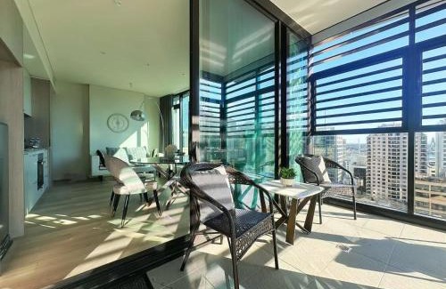 Sydney Central Business District Appartement | Stylish 1BR suite with City-view & Balcony