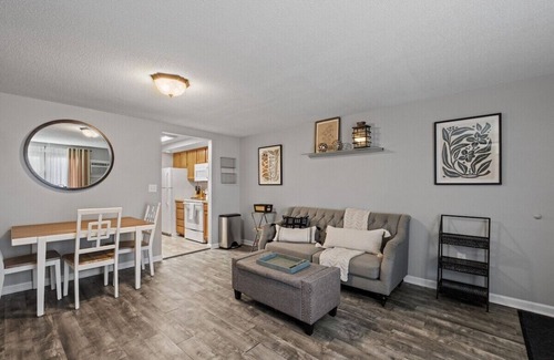 Dover Copropriété | Stylish 1st Flr 1Bed Condo-Close to Downtown Dover