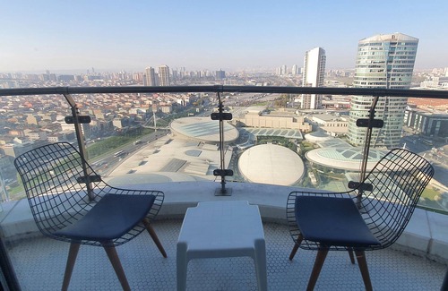 Ikitelli Appartement | Stylish 2 bedroom apartment at 24th floor