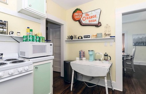Historic District Appartement | Stylish 2-bedroom cottage in delightful Ocala just 3 minutes from downtown