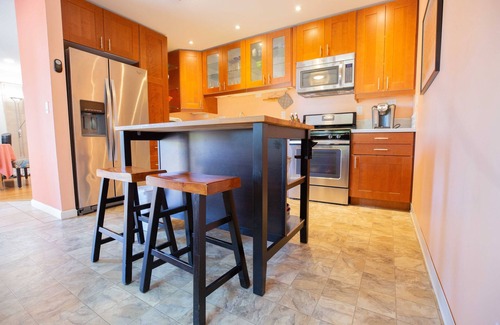 Sunnyvale Appartement | 🌟 Stylish 2B2B Retreat in the Heart of the Silicon Valley