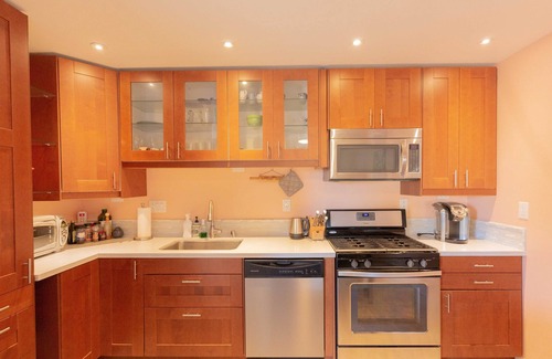 Sunnyvale Appartement | 🌟 Stylish 2B2B Retreat in the Heart of the Silicon Valley