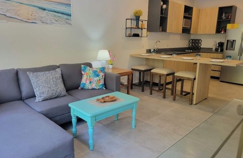 Tambor Appartement | Stylish 2BR/2BA condo near the beach in gated Los Delfines Golf and Country Club