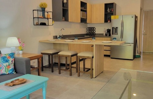 Tambor Appartement | Stylish 2BR/2BA condo near the beach in gated Los Delfines Golf and Country Club