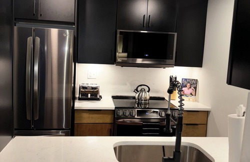 Radnor - Fort Myer Heights Appartement | Stylish 2BR Apt in Arlington, VA. Minutes from Washington D.C.