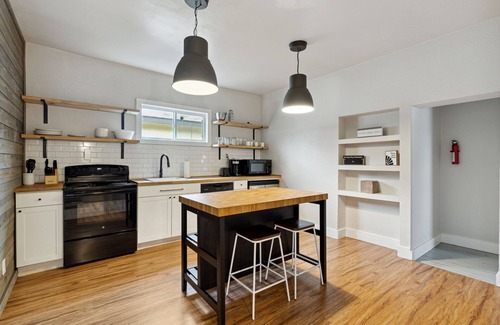 Dallas Maison | Stylish 2BR Unit Near Deep Ellum + Fair Park