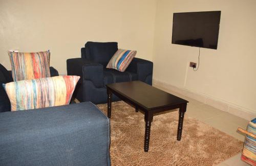 Kakamega Appartement | Stylish 2BR with Wi-Fi and secure parking