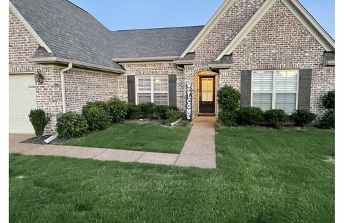 Horn Lake Maison | Stylish 3 bedroom ranch just south of Memphis