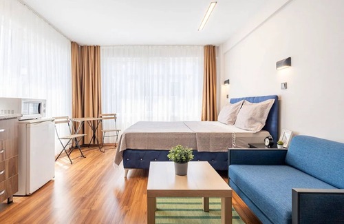 Old City Appartement | Stylish 3rd-Floor Studio - Fully Equipped - Fast WiFi & AC