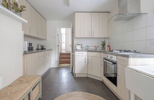 Ferndale Maison | Stylish 4-Bed Brixton Home