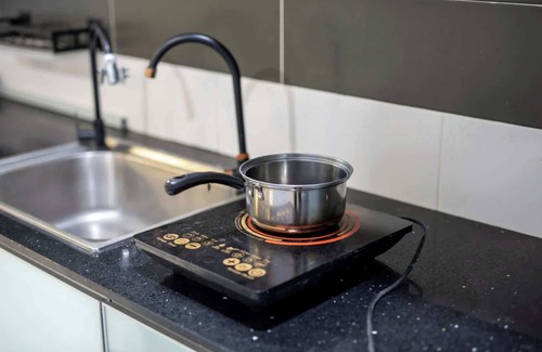 Johor Bahru Appartement | Stylish 4BR Near Paradigm Mall, Pool, Free Parking