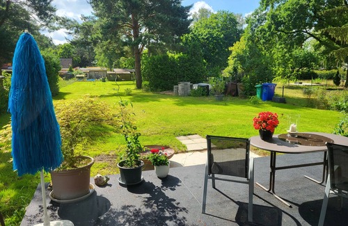 Ziegenhals Maison | Stylish accommodation near the water with large double garage and home gym