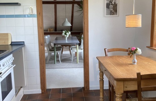 Luechow Appartement | Stylish and bright apartment in a listed half-timbered house with a large garden