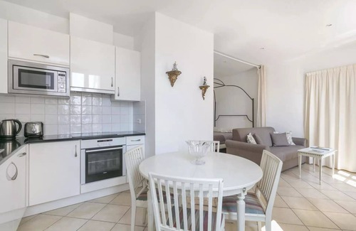 Notre-Dame Appartement | Appartement de charme et confortable avec terrasse, à proximité du Château