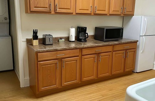 Andersonville Appartement | Stylish and Roomy 2BR in Chicago