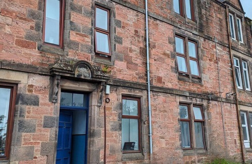 Inverness Appartement | Stylish and spacious one bedroom apartment