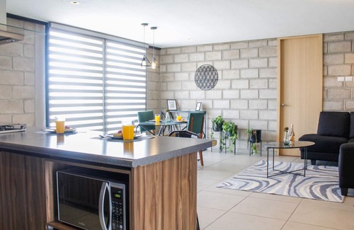 Downtown Guadalajara Appartement | Stylish Authentic Loft w/Gym & Coworking | 1 BD | Tribu Colón