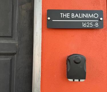 Central Seberang Perai Maison | Stylish Balinimo Guest room - King Bed, Free Netflix, Prime & Wi-Fi Near Bukit Mertajam